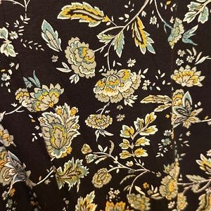 Torrid Floral Leggings, size 5 (30/32) 3/$30